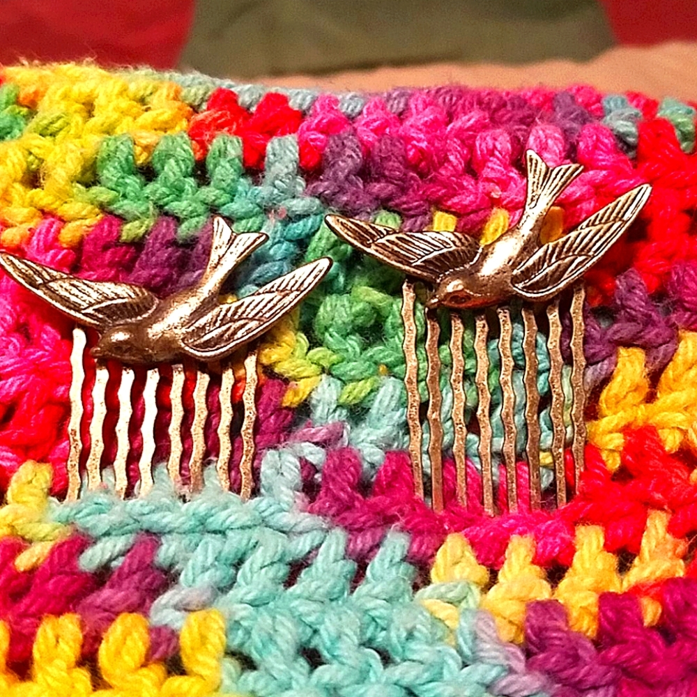 🍀🌡💣💥❤Vintage Set of Brass Swallow Hair Combs